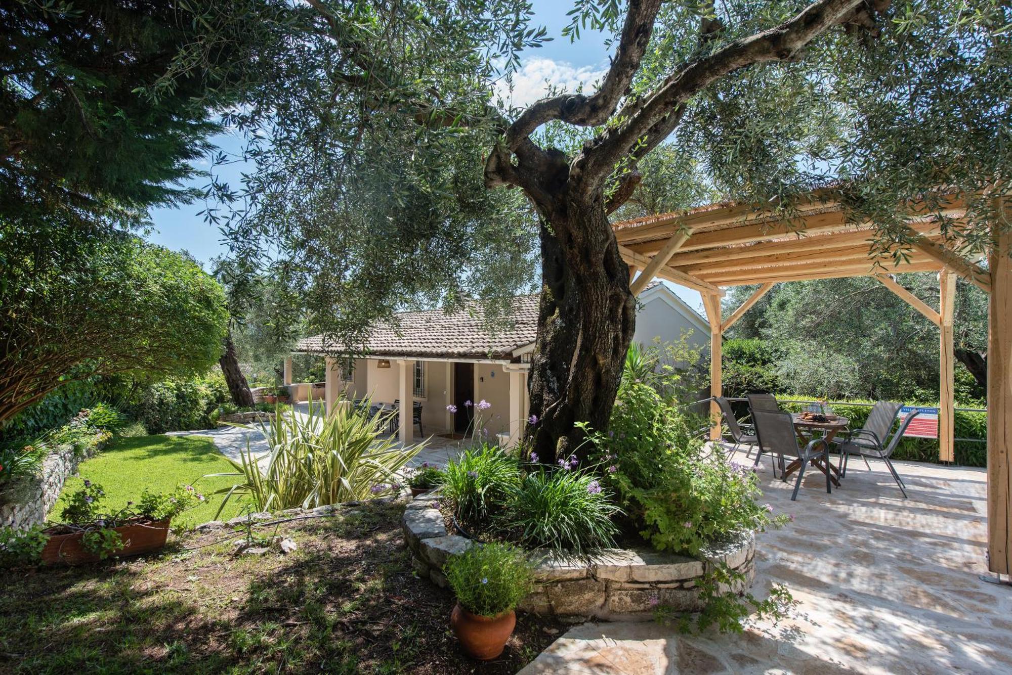 Villa Apleton Kassiopi Eksteriør billede